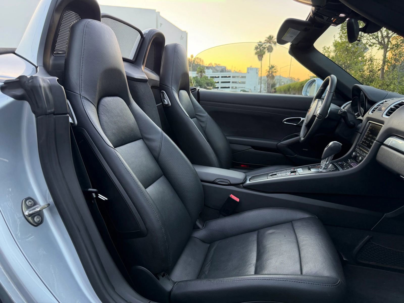 Used 2014 Porsche Boxster image 16