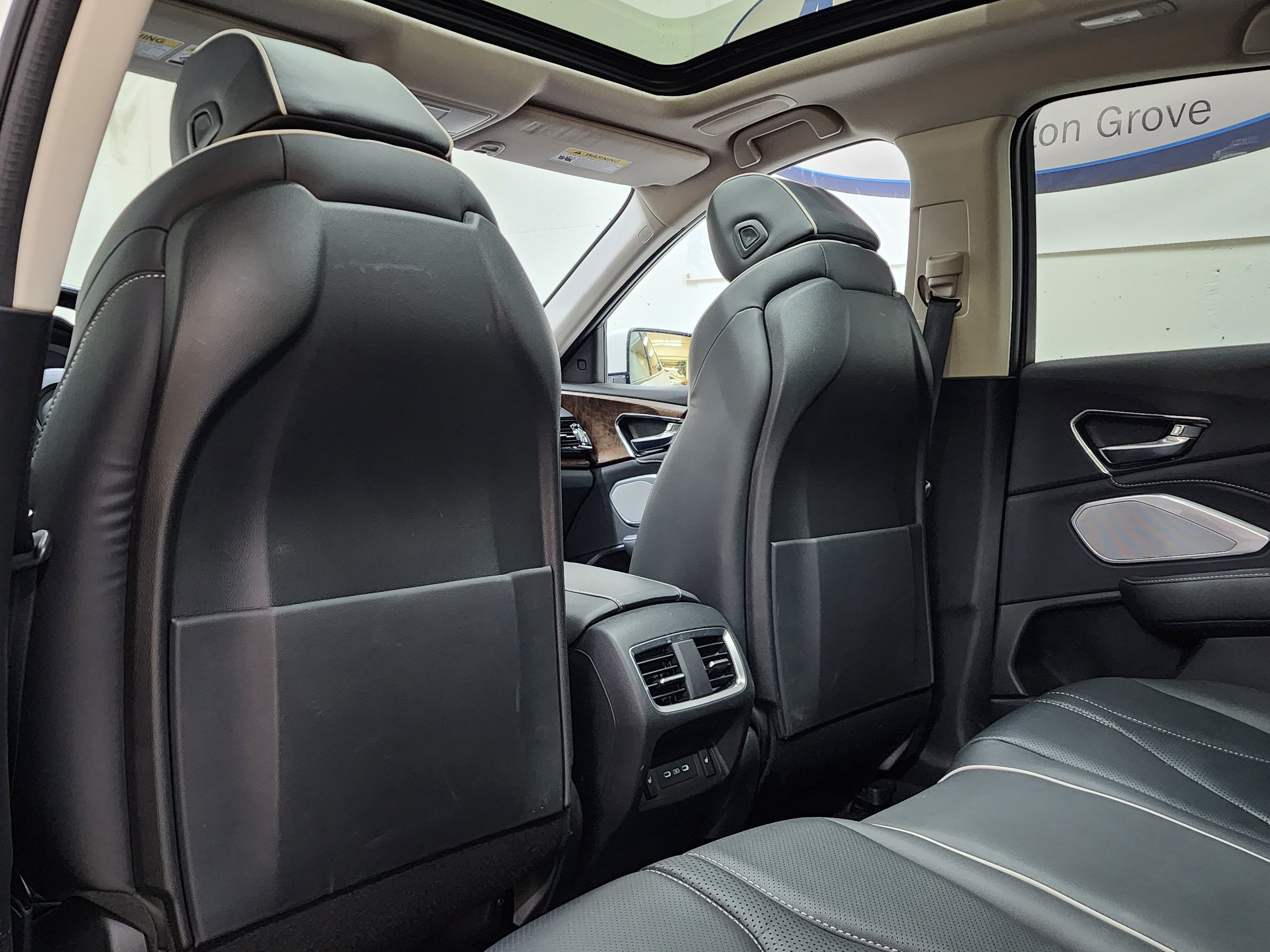 Certified 2023 Acura RDX AWD w/ Advance Package image 16