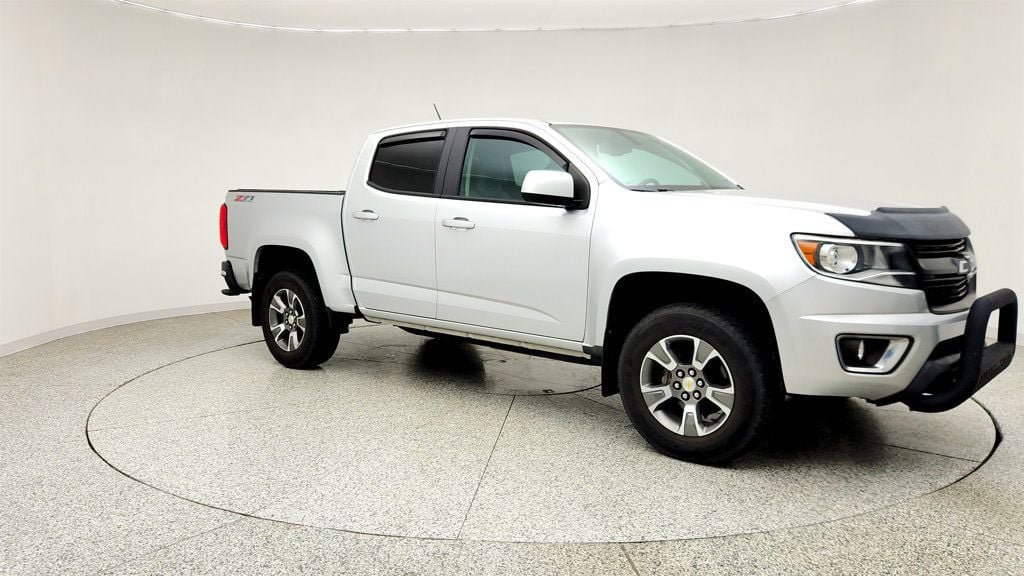 Used 2019 Chevrolet Colorado Z71 AWD/4WD image 3