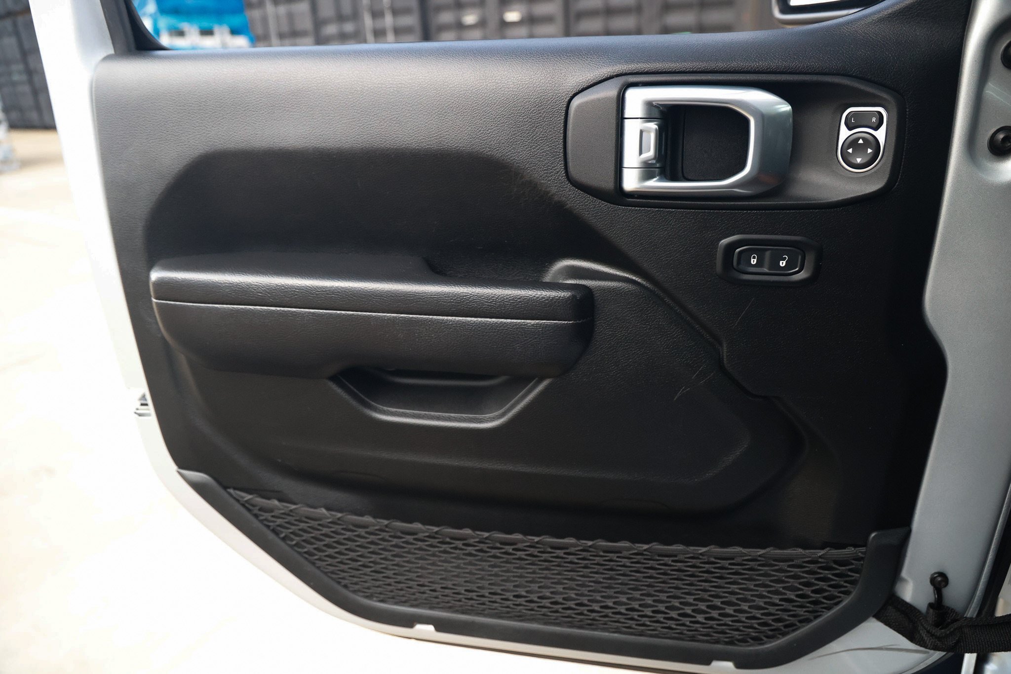 Used 2022 Jeep Wrangler Sport AWD/4WD image 44