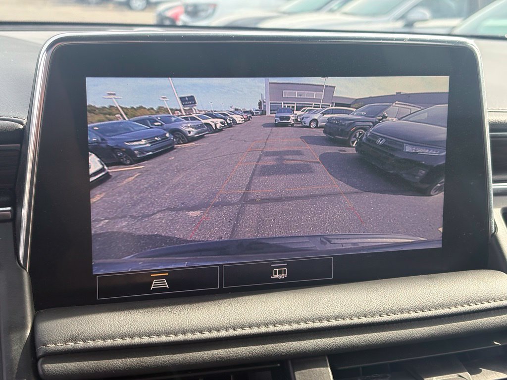 Used 2021 Chevrolet Tahoe LS AWD/4WD image 32