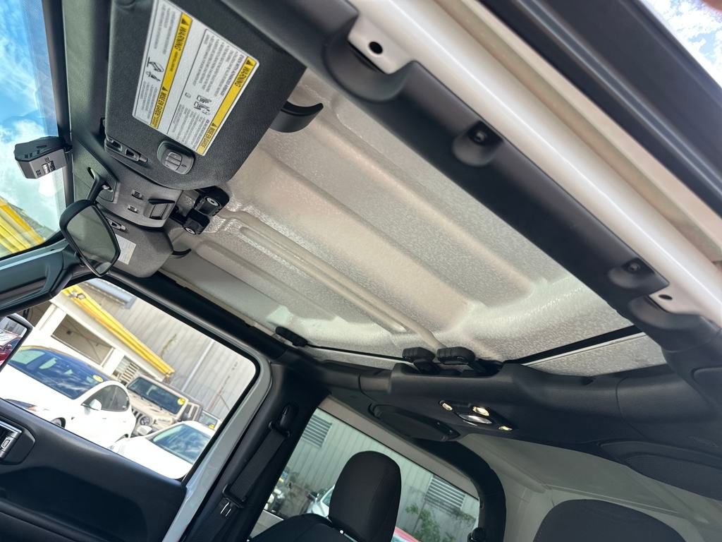 Used 2019 Jeep Wrangler Sport S image 20