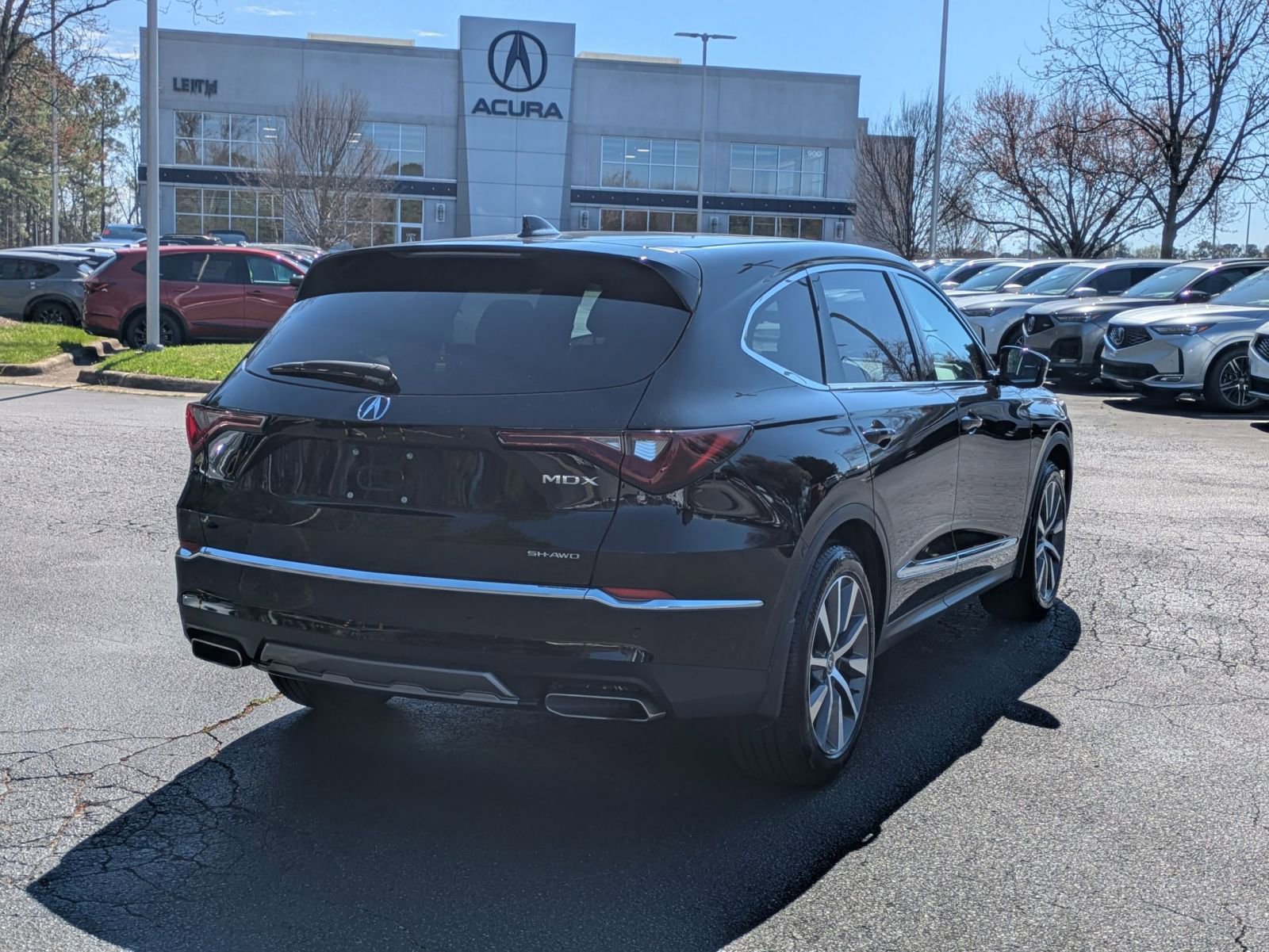 Certified 2025 Acura MDX SH-AWD w/ Technology Package image 5