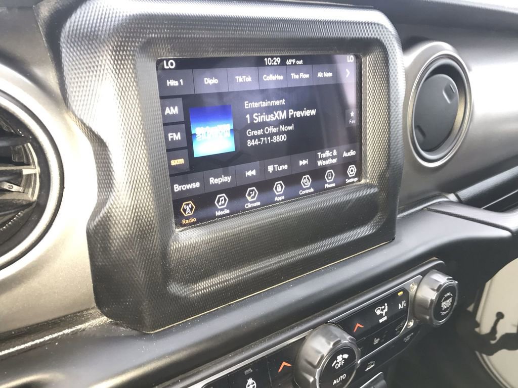 Used 2022 Jeep Wrangler Unlimited Sport image 16
