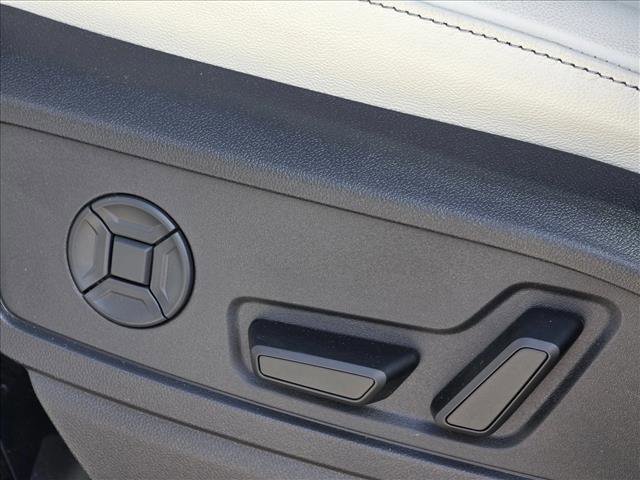 New 2025 Audi Q5 Premium w/ Convenience Package image 15