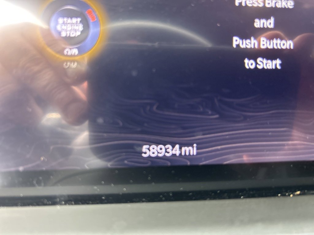 Used 2022 Jeep Grand Cherokee Summit w/ Luxury Tech Group V image 4