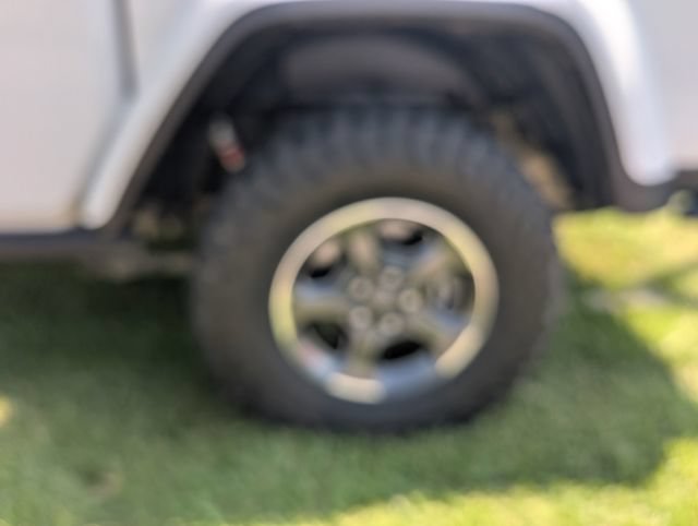 Used 2020 Jeep Gladiator Rubicon AWD/4WD image 23