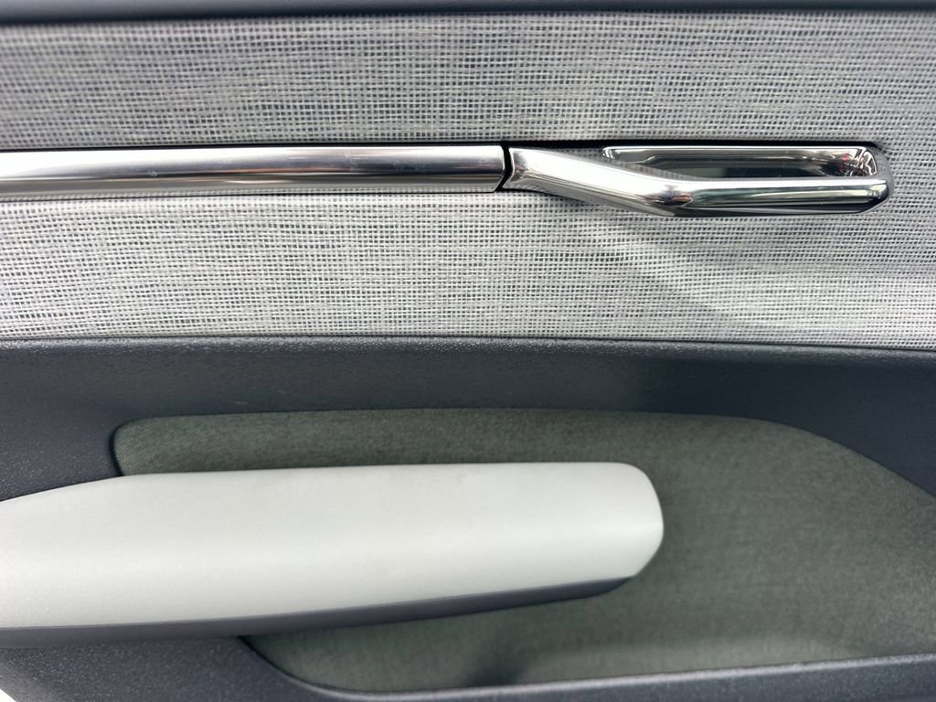 New 2026 Volvo EX30 Ultra w/ Climate Package image 10