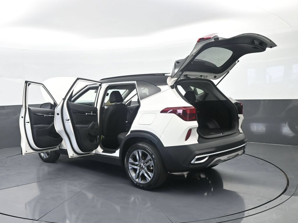Used 2023 Kia Seltos S FWD image 69