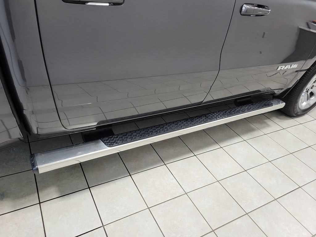 Used 2022 RAM 1500 Big Horn AWD/4WD image 16