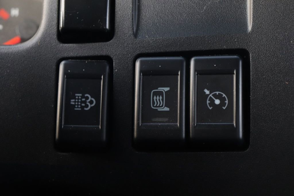 Used 2023 Chevrolet Low Cab Forward 5500XD image 22