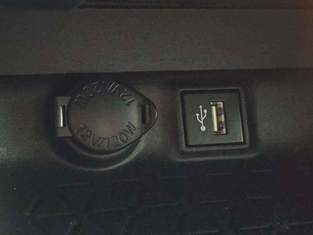 Certified 2024 Toyota RAV4 XLE image 27