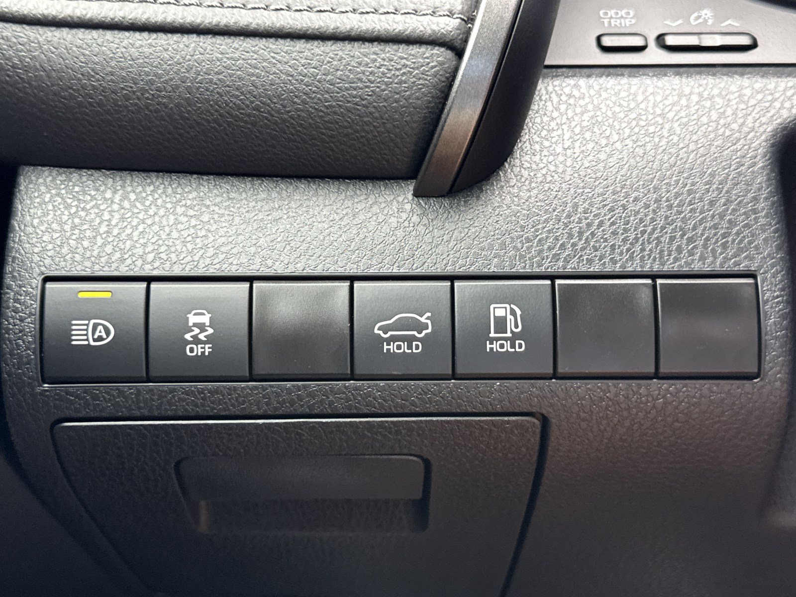 Used 2024 Toyota Camry LE FWD image 16