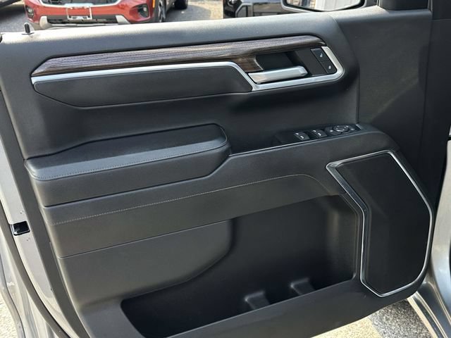 Used 2023 Chevrolet Silverado 1500 RST AWD/4WD image 17
