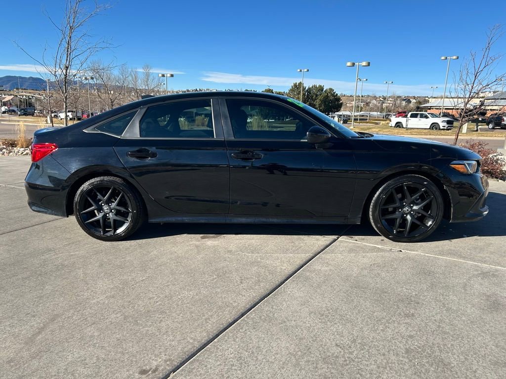 Used 2023 Honda Civic Sport image 8