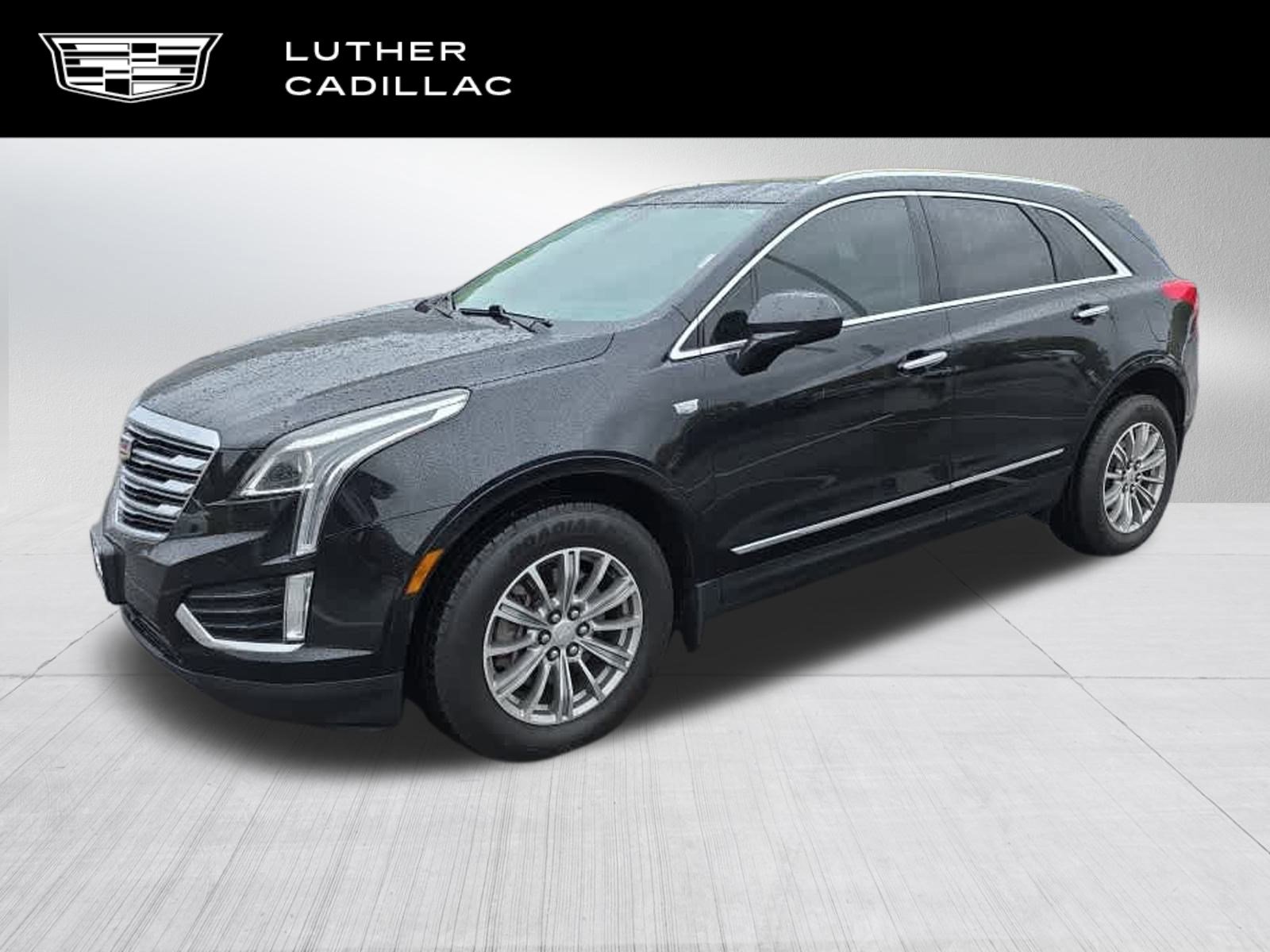 Used 2017 Cadillac XT5 Luxury w/ Driver Awareness Package
