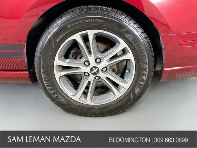 Used 2014 Ford Mustang Premium w/ Equipment Group 201A RWD image 27