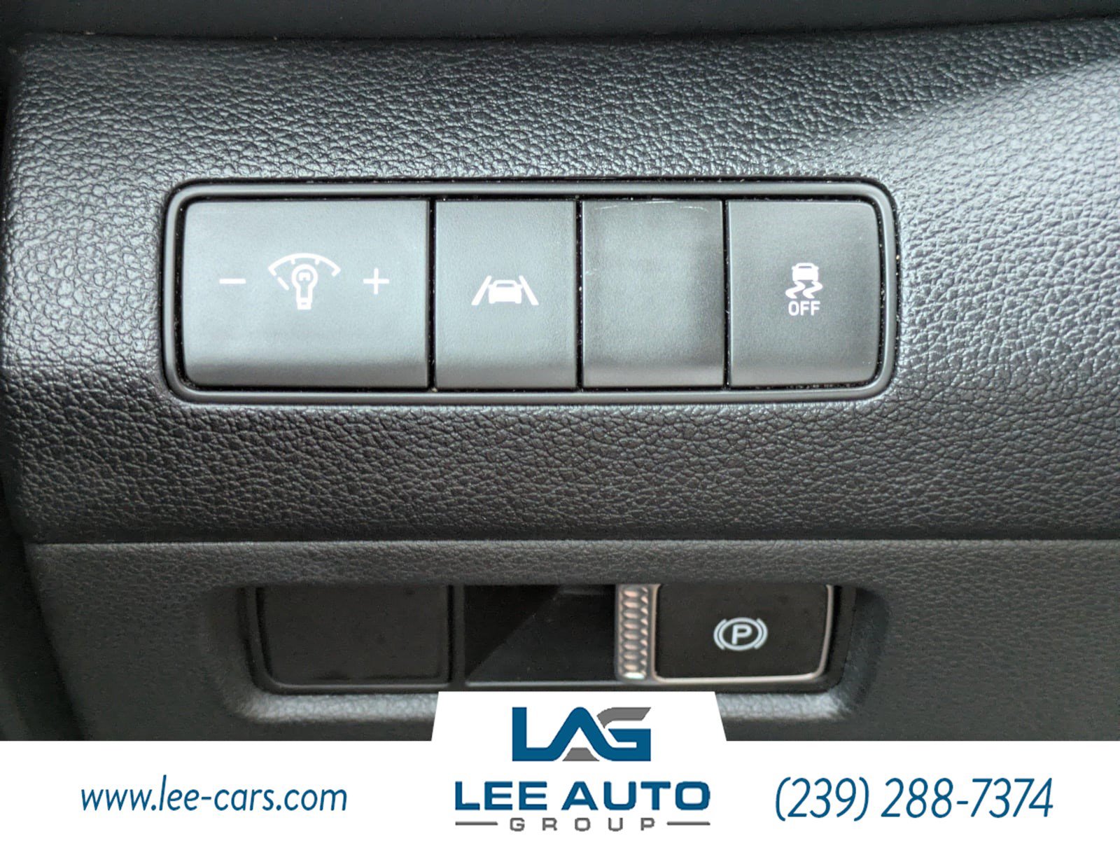 Used 2022 Hyundai Santa Fe SE FWD image 18
