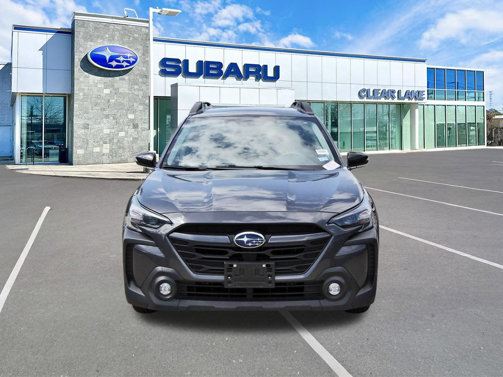 Used 2024 Subaru Outback Premium AWD/4WD image 2