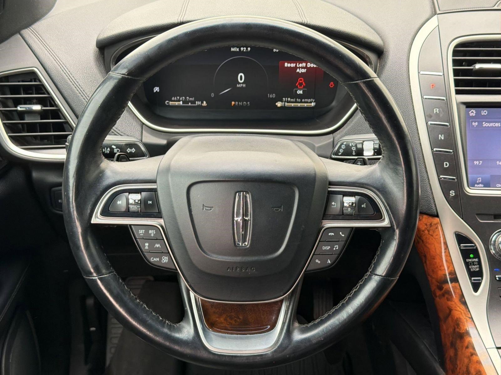 Used 2020 Lincoln Nautilus Reserve w/ Equipment Group 201A FWD image 16