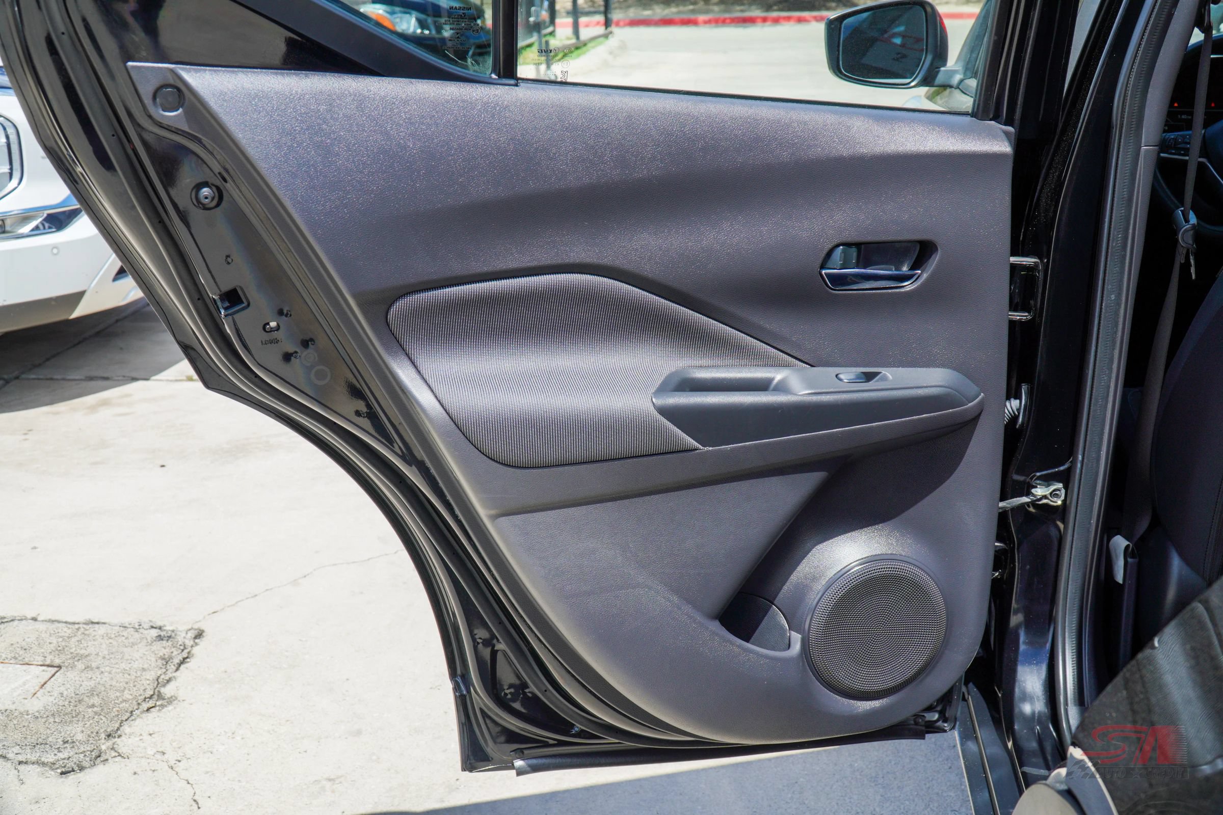 Used 2020 Nissan Kicks SV FWD image 20