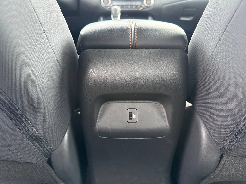 Used 2020 Nissan Sentra SR w/ Electronics Package FWD image 18