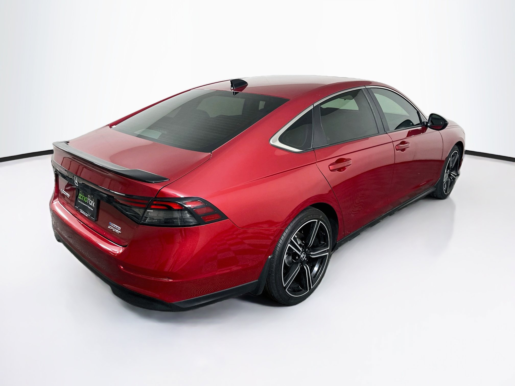 Used 2025 Honda Accord Sport image 9