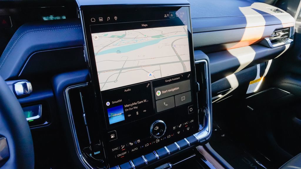 New 2026 GMC Yukon XL Denali w/ Denali Reserve Package image 22