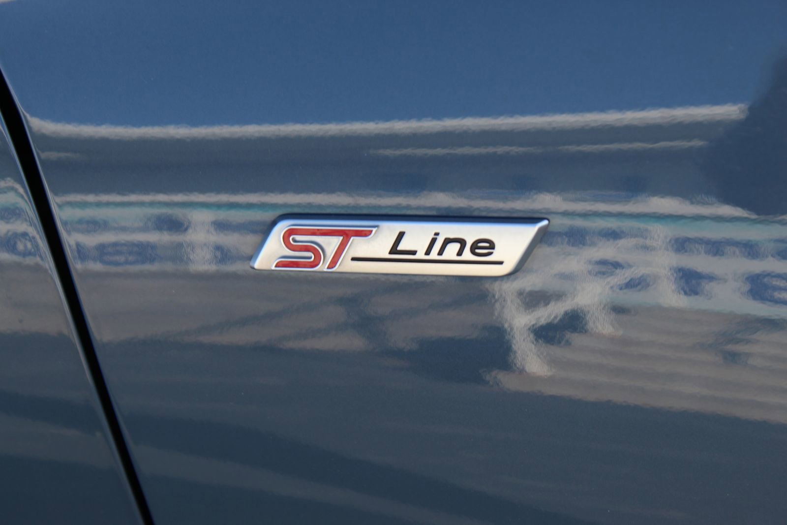 Used 2023 Ford Escape ST-Line w/ Equipment Group 301A image 10