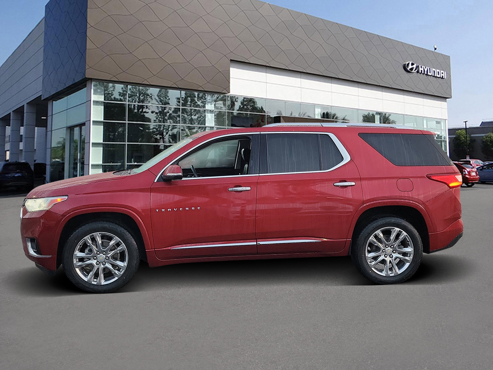 Used 2021 Chevrolet Traverse High Country image 3