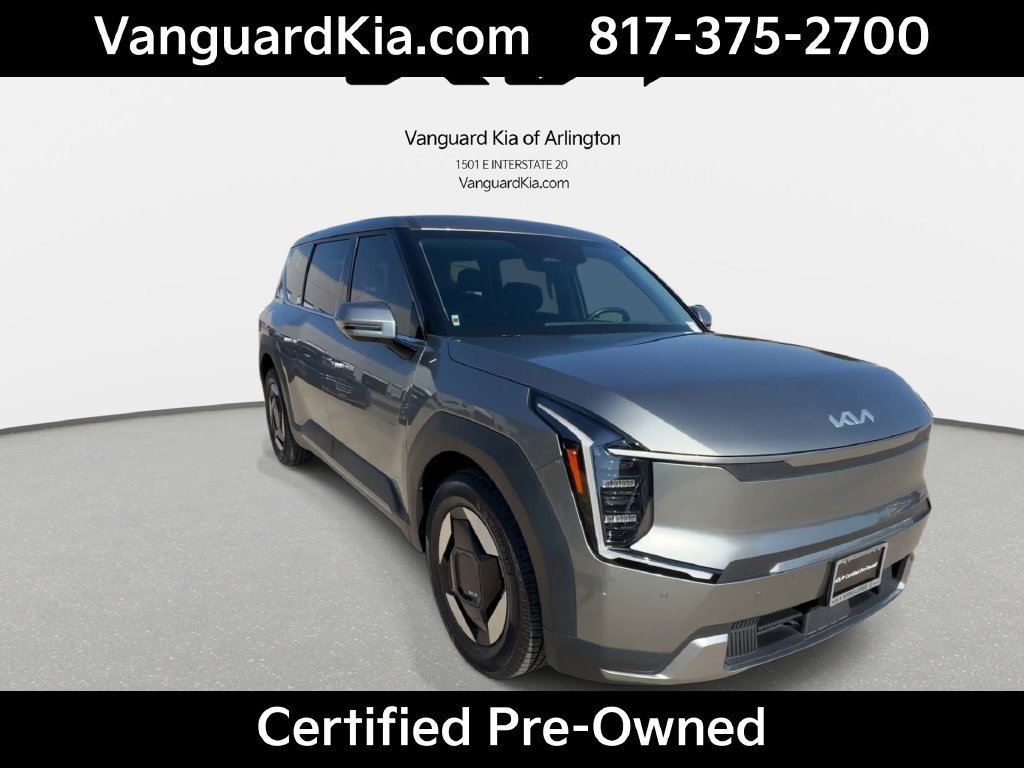 Certified 2024 Kia EV9 Light Long Range RWD image 2