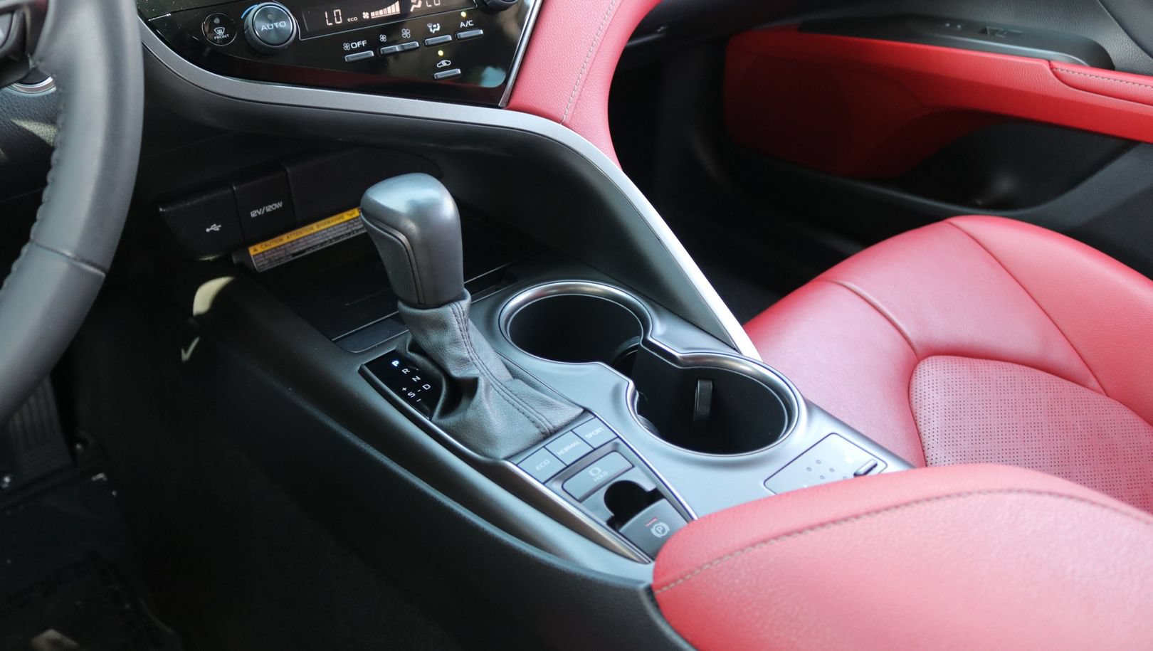Used 2021 Toyota Camry XSE FWD image 26
