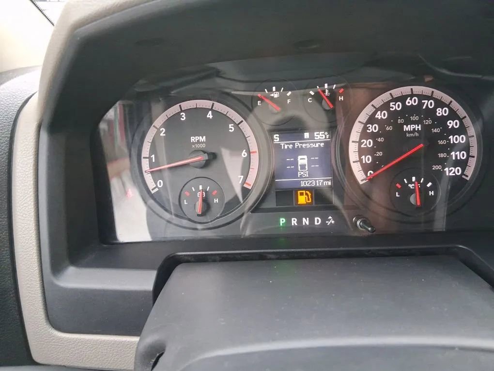Used 2011 RAM 1500 Classic SLT image 11