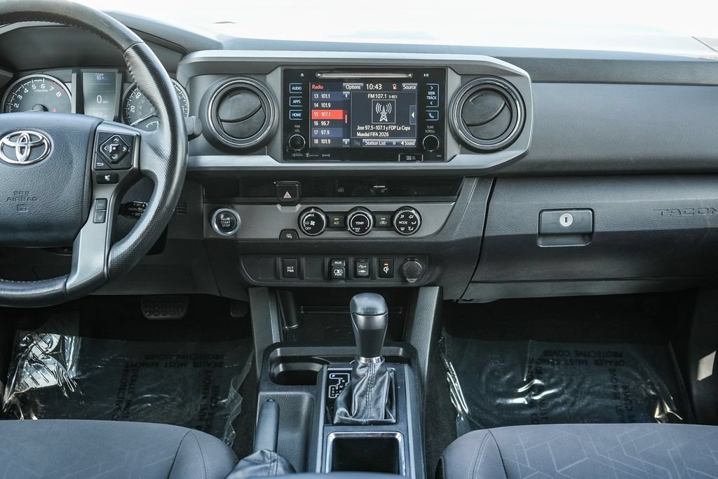 Used 2018 Toyota Tacoma TRD Sport RWD image 14