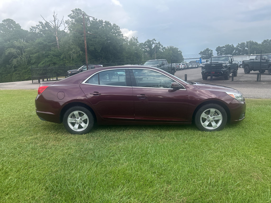 Used 2016 Chevrolet Malibu LT FWD image 7