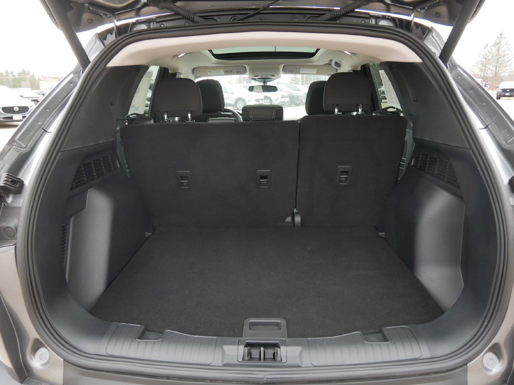 New 2025 Ford Escape Active w/ Active Premium Tech Pack AWD/4WD image 11