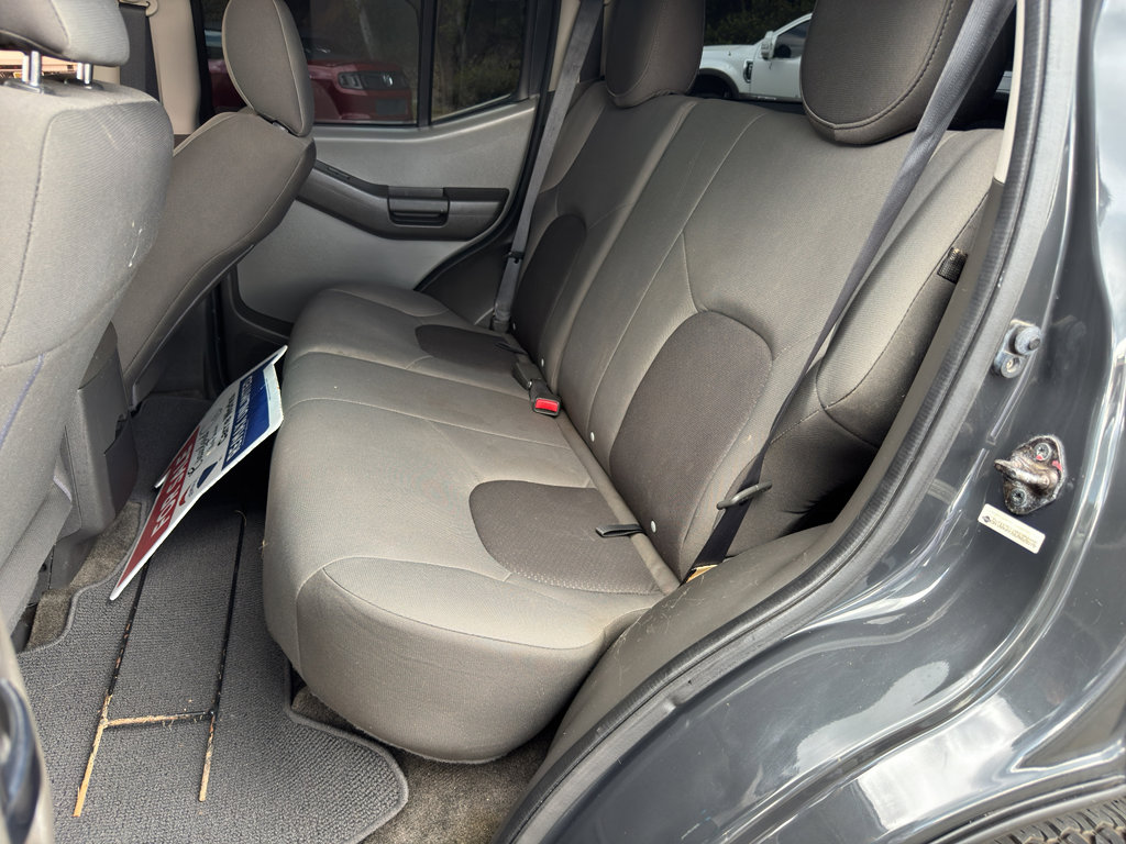 Used 2013 Nissan Xterra S w/ Value Package image 15