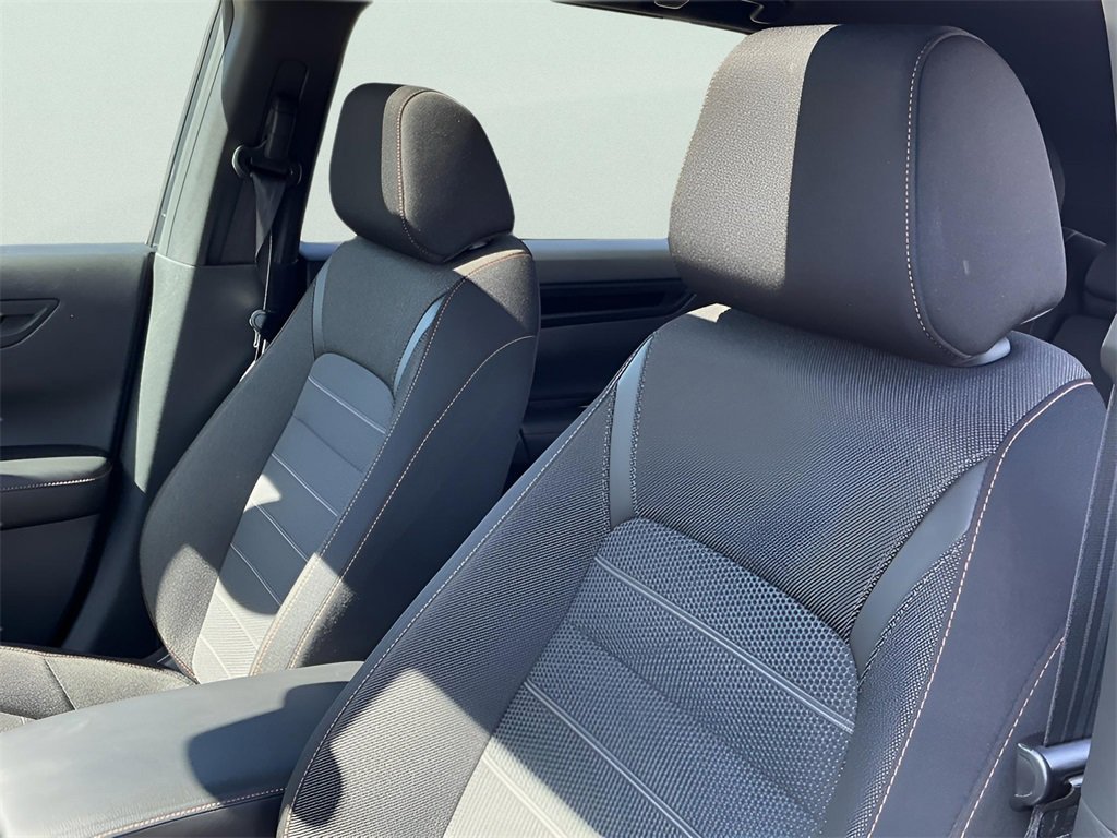 Certified 2025 Honda CR-V Sport image 30