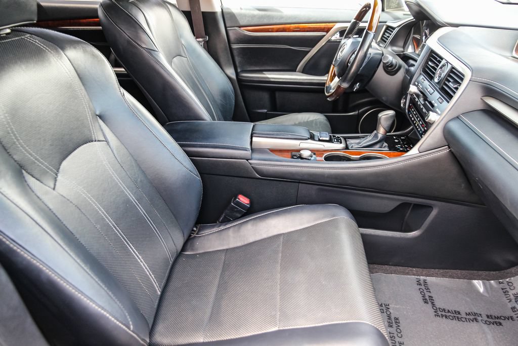 Used 2018 Lexus RX 350L FWD image 17