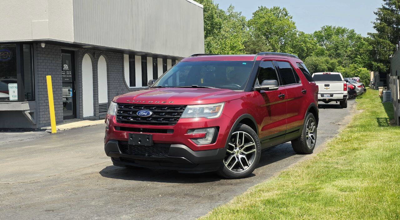 Used 2016 Ford Explorer Sport image 2
