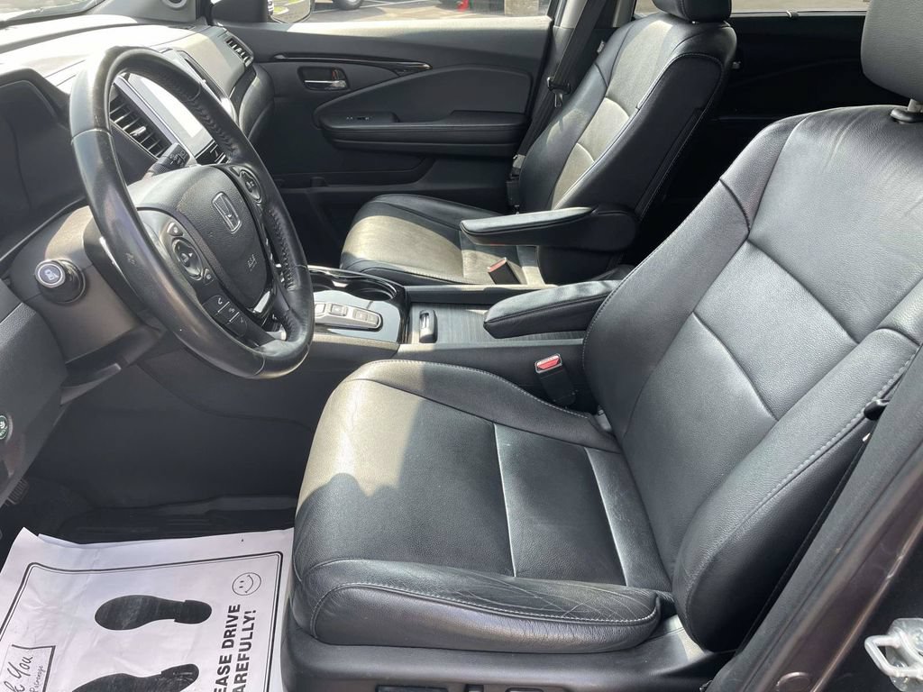 Used 2017 Honda Pilot Touring image 13