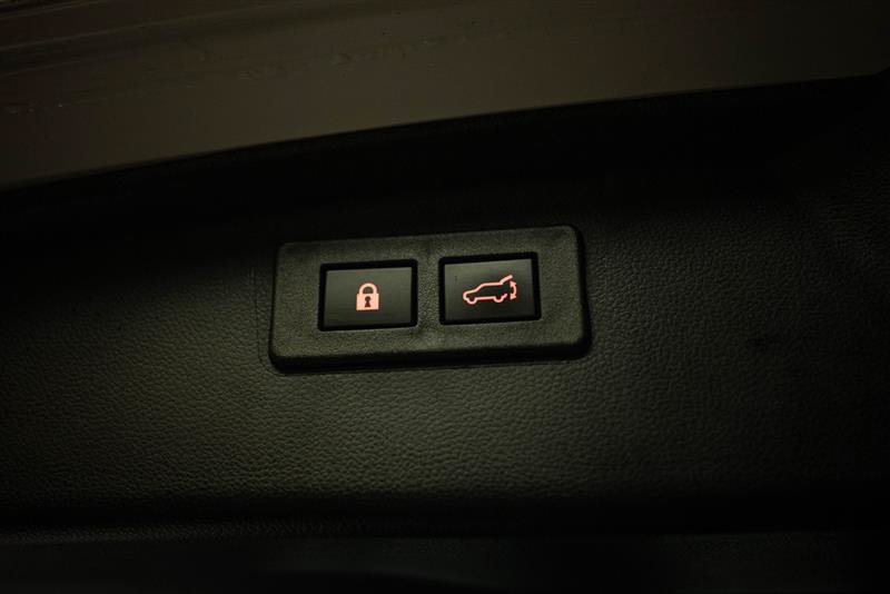 Used 2025 Subaru Outback Premium AWD/4WD image 8
