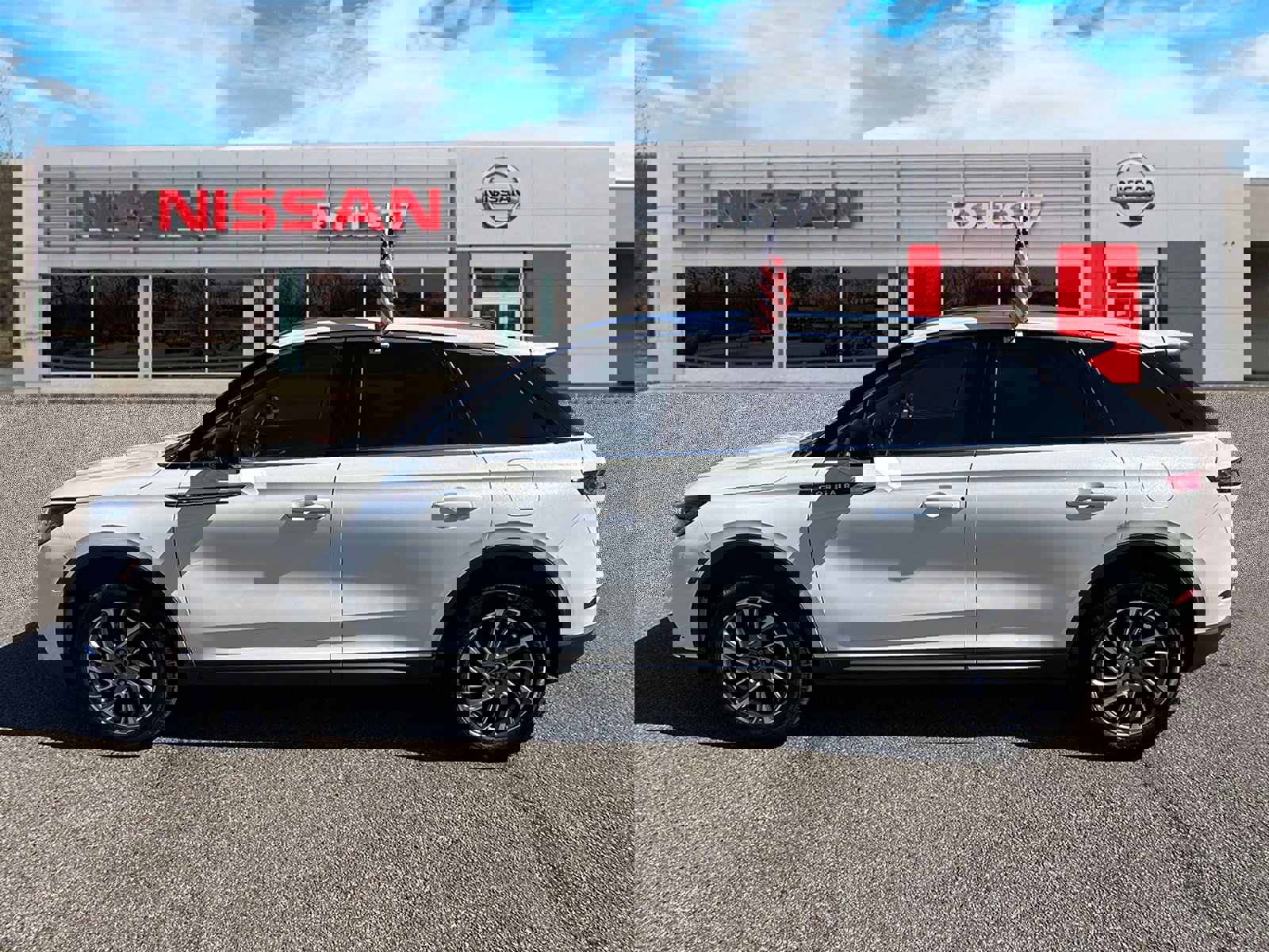 Used 2022 Lincoln Corsair AWD w/ Equipment Group 101A image 6