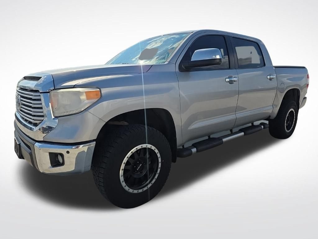 Used 2014 Toyota Tundra Limited w/ Limited Premium Package AWD/4WD image 32