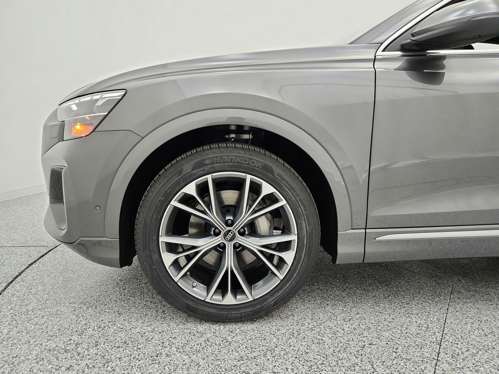 New 2026 Audi Q8 Premium Plus AWD/4WD image 13