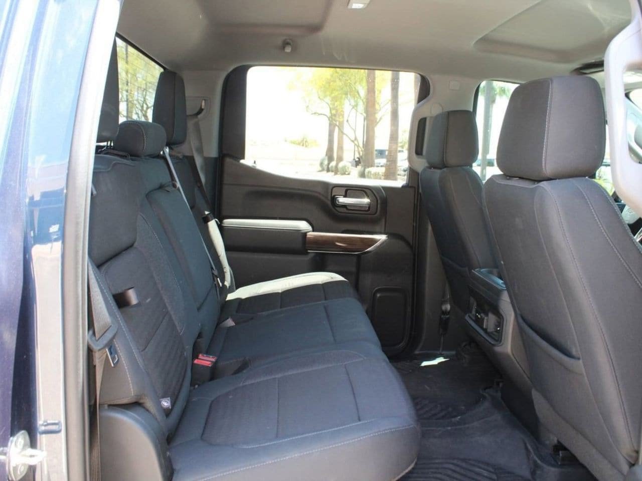 Used 2021 Chevrolet Silverado 1500 LT Trail Boss AWD/4WD image 17