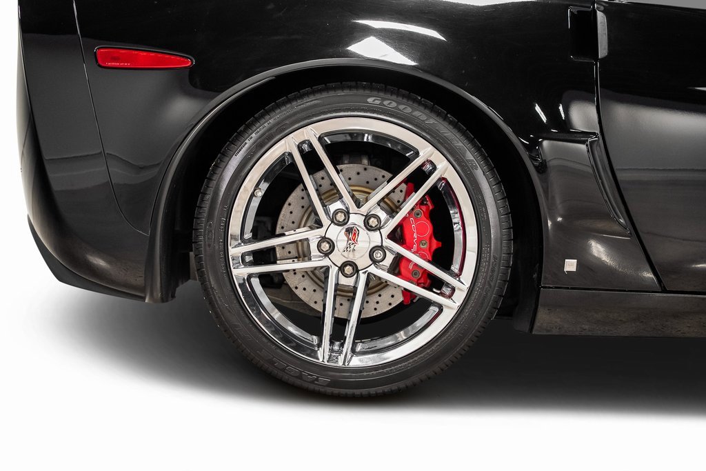 Used 2007 Chevrolet Corvette Z06 w/ Preferred Equipment Group image 26