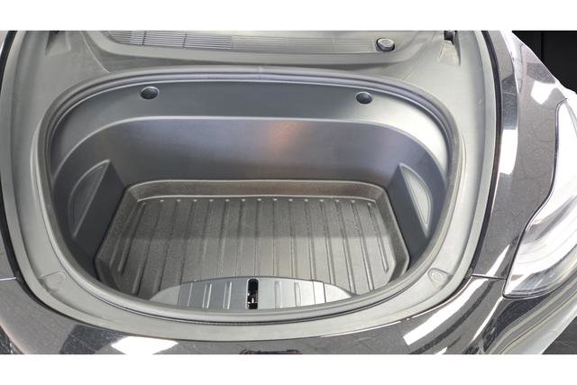 Used 2023 Tesla Model 3 Standard Range image 27