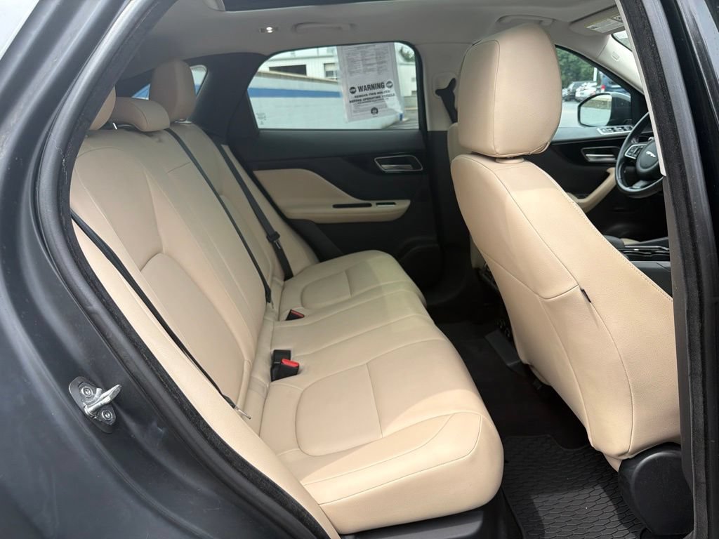 Used 2017 Jaguar F-PACE Premium AWD/4WD image 23