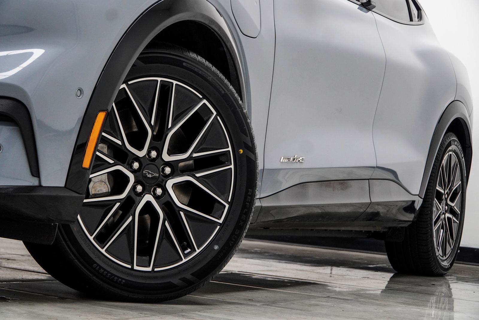 Used 2024 Ford Mustang Mach-E Premium RWD image 6